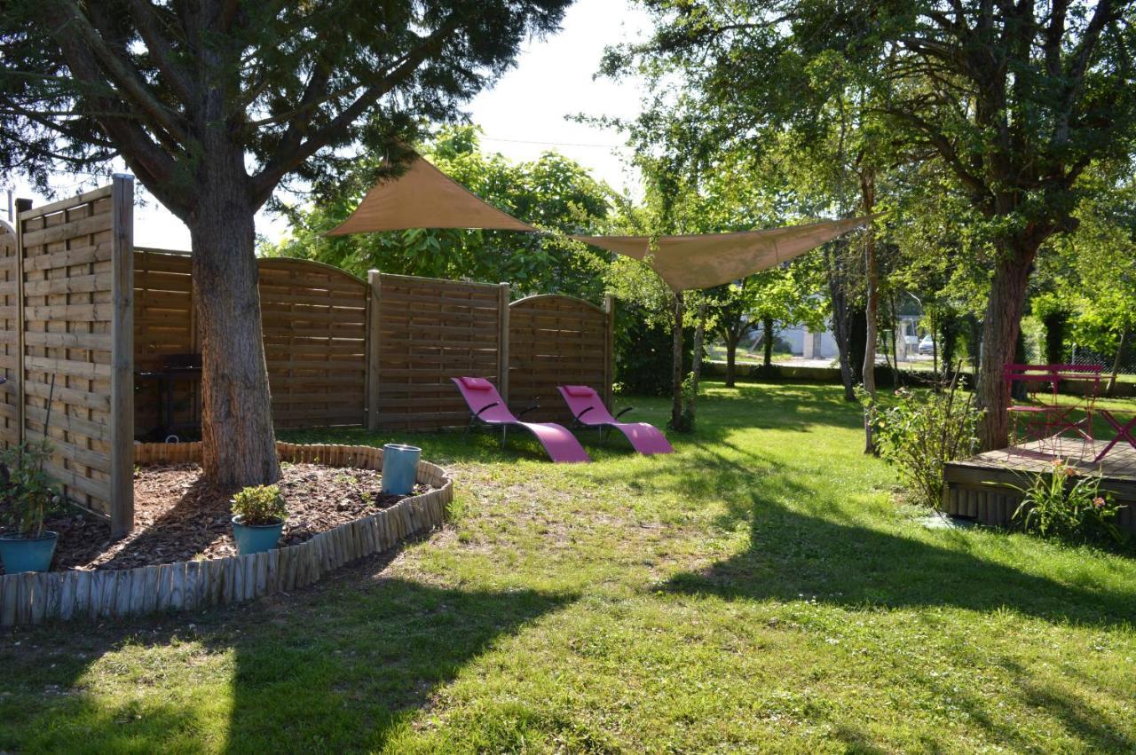 Au Coeur Du Bien-Etre, Chalet Avec Piscine Chauffee Et Couverte, Spa, Sauna, Massages Monteaux Εξωτερικό φωτογραφία