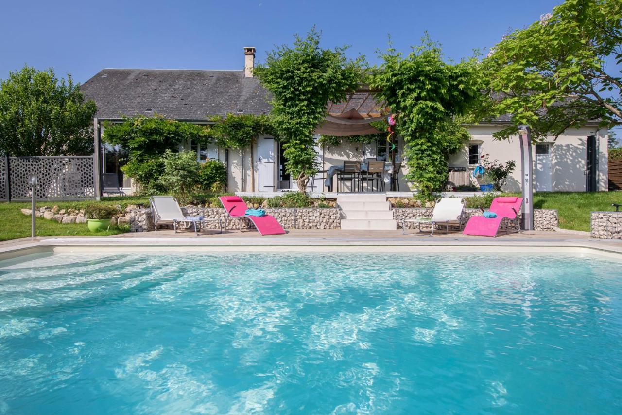 Au Coeur Du Bien-Etre, Chalet Avec Piscine Chauffee Et Couverte, Spa, Sauna, Massages Monteaux Εξωτερικό φωτογραφία